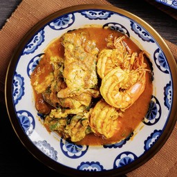 แกงส้มกุ้ง-ชะอมไข่ทอด