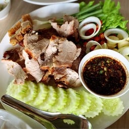 สวนอาหารบ้านหลงหล่ม/ ban rong lom restaurant