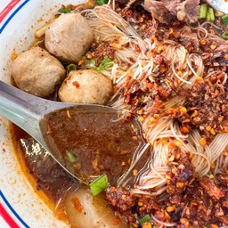 ก๋วยเตี๋ยวน้ำตก