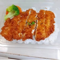 ข้าวไข่เจียวคอนโด