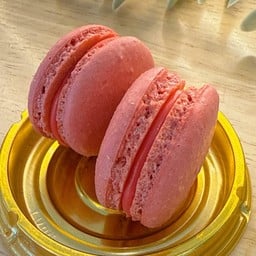 มาการอง รสสตรอว์เบอร์รี่ 2 ชิ้น