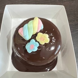 ยูโร เค้ก & เบเกอรี่ หมู่บ้านทรัพย์ทวี วิลเลจ