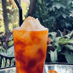 ชาดำยูสุปั่น