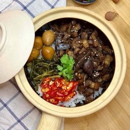 A4 ข้าวอบหมูบ๊ะเต็งไข่นกกระทาสูตรเยาวราช