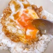 ข้าวราดไข่ดาว 2ฟอง
