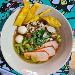 ร้านอาหารอ้วนตามสั่ง (Rice & Noodel)