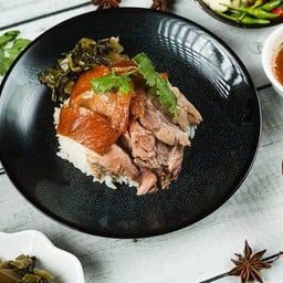 ข้าว ขาหมู