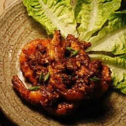 กุ้งทอดกระเทียมพริกไทย