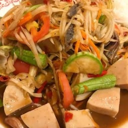 ตำปูปราร้าหมูยอ