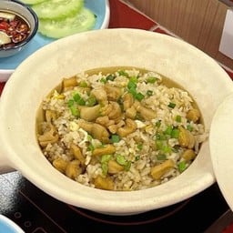 A5 ข้าวผัดกากหมู โครตอร่อย ตักคำไหนก็เจอกากหมู