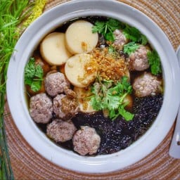 ต้มจืดเต้าหู้หมูสับใส่สาหาร่าย