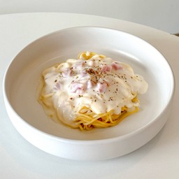 สปาเก็ตตี้คาโบนาร่่า