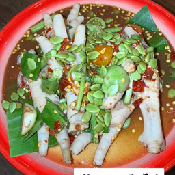 นัวเหลาตีนไก่