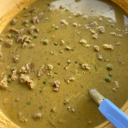 แกงเนื้อมะเขือพวง