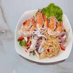 ยำมาม่า ทะเล