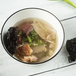 เกาเหลา เลือดหมูสาหร่าย