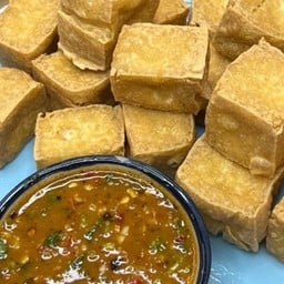 H1 เต้าหู้ทอด ซอสสูตรพิเศษ