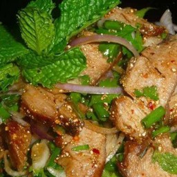 น้ำตกหมู