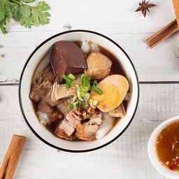 ก๋วยจั๊บ น้ำข้น