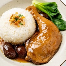 ข้าวไก่ตุ๋นเห็ดหอม