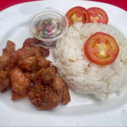 นานาเกี๊ยวทอด(ตลาดโดม)