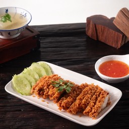 ไก่ทอดล้วน(กับข้าว)(พิเศษ)