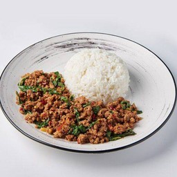 L7 กะเพรา เนื้อสับ