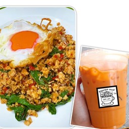 เซ็ตข้าวกระเพราไก่สับ+เครื่องดื่มเย็น1แก้ว