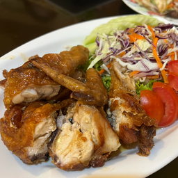 สลัดไก่วิเศษ (ครึ่งตัว)
