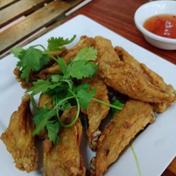 ปีกไก่ทอดเกลือ