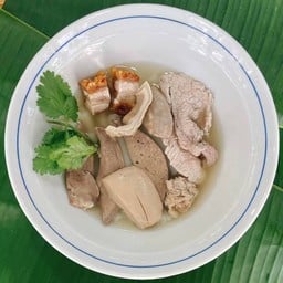 ก๋วยจั๊บน้ำใส พิเศษ