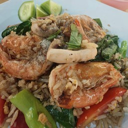 ข้าวผัดทะเล