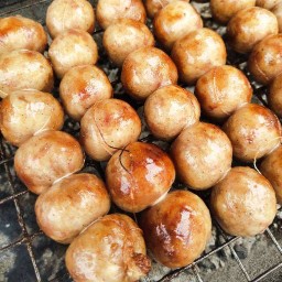 ไส้กรอกอีสานนครอินทร์ 8 ไส้กรอกอีสาน ซอยนครอินทร์ 8