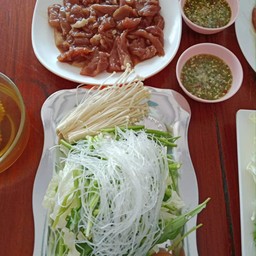 หมูจุ่มชุดใหญ่ หมูล้วน