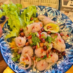 ยำเกี๊ยวปลา