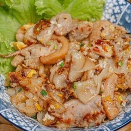 ตั้ม ยำมาม่า&ก๋วยเตี๋ยวลุยสวน เสือใหญ่