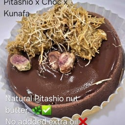 (L) Dubai Chocolate Tart