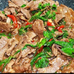 กระเพราเนื้อนุ่ม