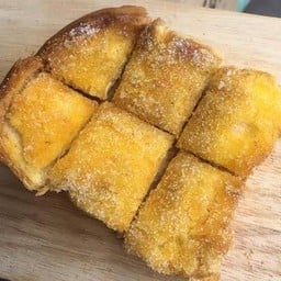ปังปิ้งเนยนมน้ำตาล