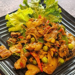 ผัดเผ็ดหมูป่า