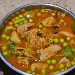 แกงป่าไก่ไข่อ่อน