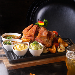 German Pork Knuckle with Thai Spicy Sauce (ขาหมูเยอรมัน เสิร์ฟพร้อมน้ำจิ้มแจ่วและน้ำจิ้มซีฟู้ด)