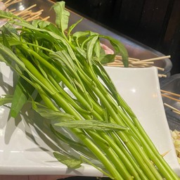 ผักบุ้ง