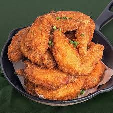 ปีกไก่ทอดน้ำปลา