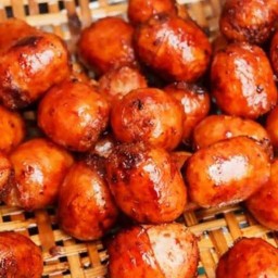 ป.ไส้กรอกอีสานหมูทอด เจ้าเก่าตลาดธนบุรี ป.ไส้กรอกอีสานหมูทอด เจ้าเก่าตลาดธนบุรี