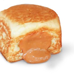 Promotion 4 pieces of toast