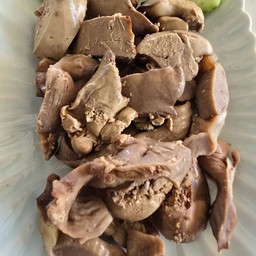 เครื่องในไก่เป็นกับข้าว