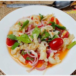 ยำตีนไก่