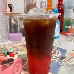 อเมริกาโนสตอร์เบอรี่