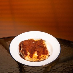 ขนมปังปิ้งโอวัลตินภูเขาไฟ